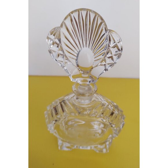 Vintage Crystal Perfume Bottle, Art Deco, Etched Glass Fan shaped stopper 7 1/4" - Picture 4 of 7